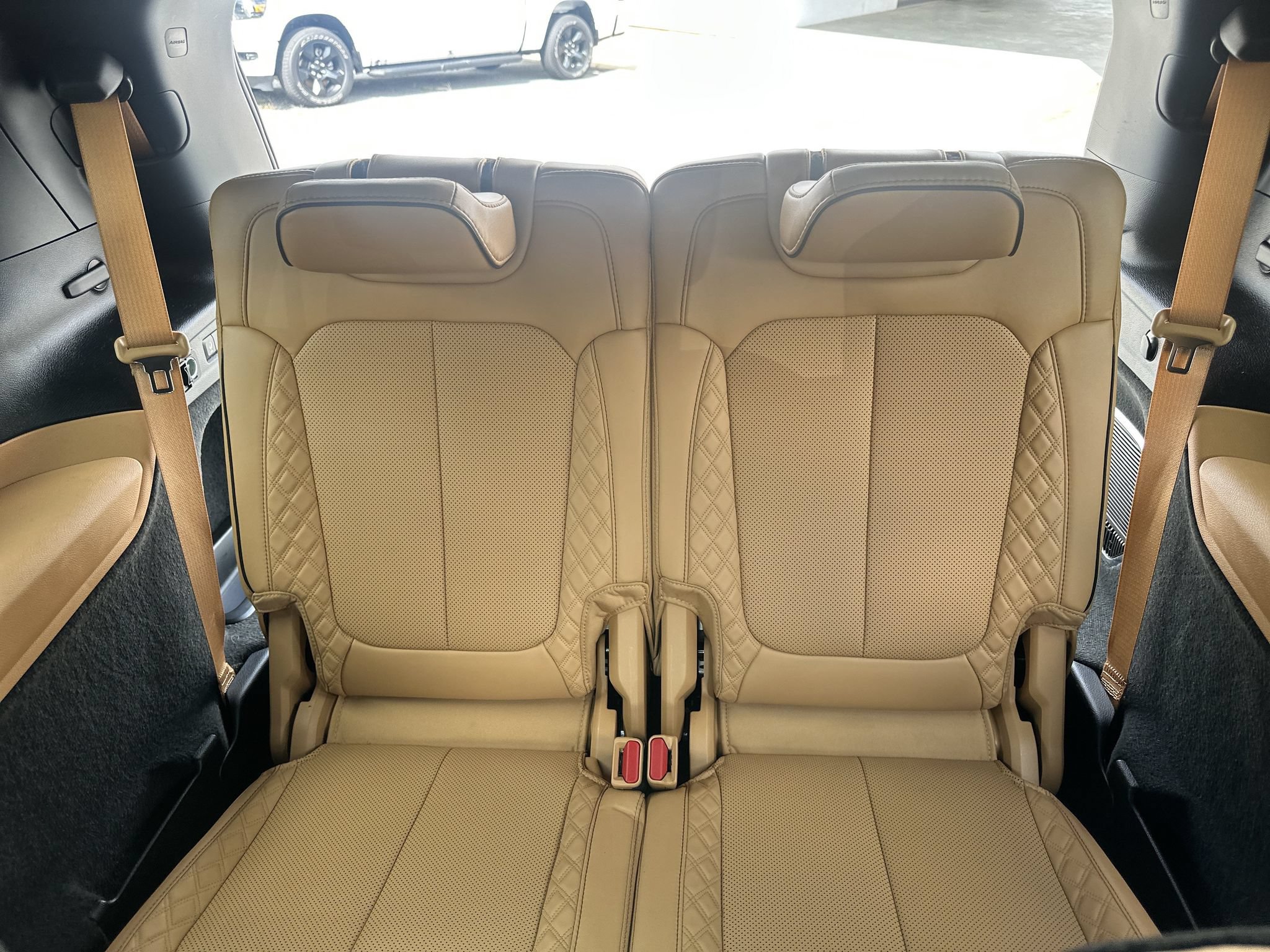 Used 2023 Jeep Grand Cherokee L Summit AWD/4WD image 24