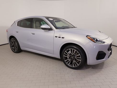 Used 2023 Maserati Grecale GT AWD/4WD image 6