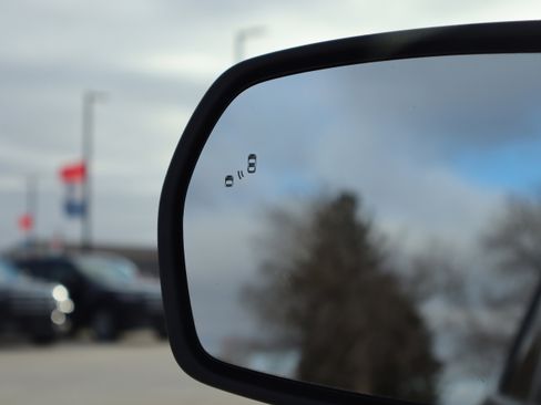 Used 2022 Ford Edge SEL w/ Convenience Package image 24