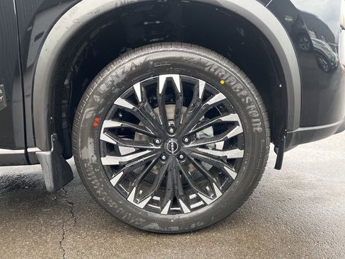 New 2026 Nissan Rogue SV AWD/4WD image 8