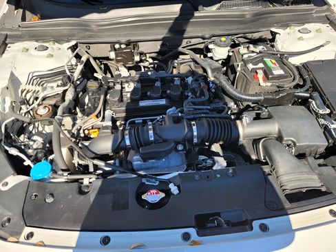 Used 2020 Honda Accord Sport image 27