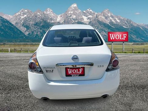 Used 2012 Nissan Altima 2.5 S FWD image 6
