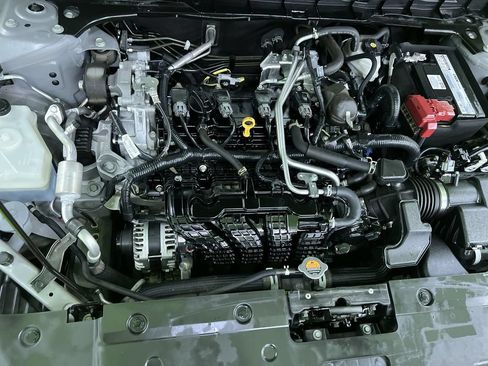 Used 2023 Nissan Altima 2.5 SV FWD image 29