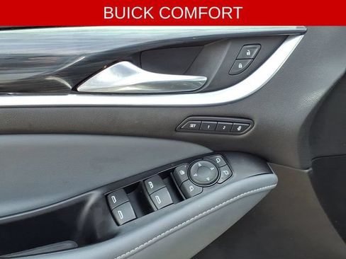 Used 2020 Buick Enclave Premium w/ Trailering Package, 5000 lbs. AWD/4WD image 11
