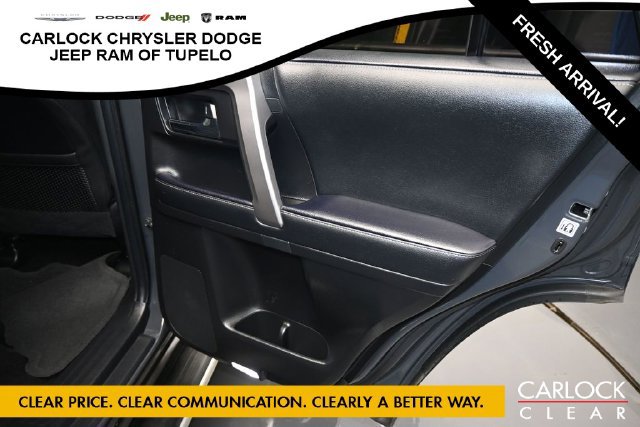Used 2024 Toyota 4Runner SR5 Premium w/ Moonroof Package AWD/4WD image 32