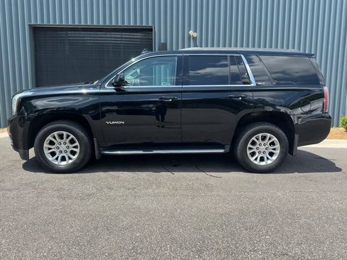 Used 2020 GMC Yukon SLT AWD/4WD image 7