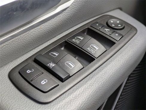 Used 2022 RAM 1500 Big Horn image 25