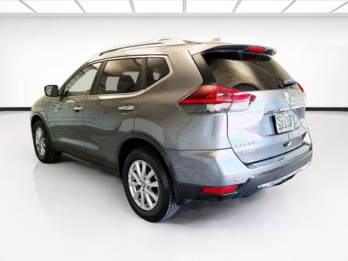 Used 2019 Nissan Rogue SV FWD image 6