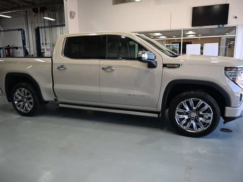 New 2026 GMC Sierra 1500 Denali AWD/4WD image 4