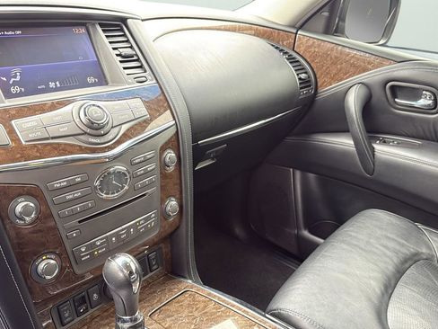 Used 2015 INFINITI QX80 Base w/ Theater Package image 19