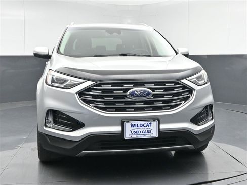Used 2019 Ford Edge SEL w/ Equipment Group 201A AWD/4WD image 2