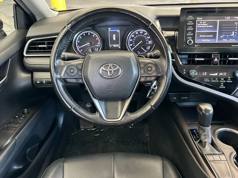 Certified 2022 Toyota Camry SE FWD image 13