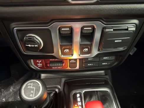 New 2026 Jeep Wrangler Sport AWD/4WD image 18