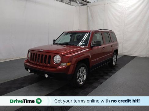 Used 2014 Jeep Patriot Latitude AWD/4WD image 1
