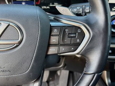 Used 2025 Lexus RX 350 Premium w/ Accessory Package (Z1) FWD image 39