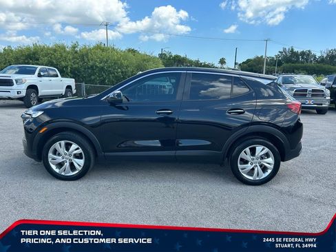 Used 2024 Buick Encore GX Preferred w/ Comfort Package AWD/4WD image 8