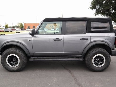 Used 2021 Ford Bronco Big Bend w/ Sasquatch Package image 2