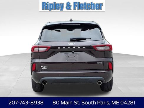 Used 2023 Ford Escape ST-Line w/ Tech Pack #1 AWD/4WD image 7
