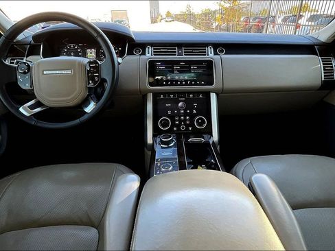 Used 2018 Land Rover Range Rover Supercharged image 20