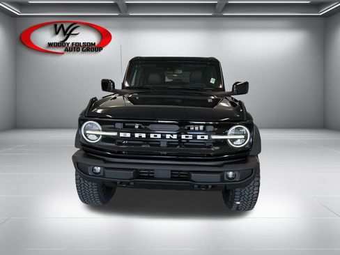 New 2026 Ford Bronco Outer Banks w/ Sasquatch Package AWD/4WD image 2