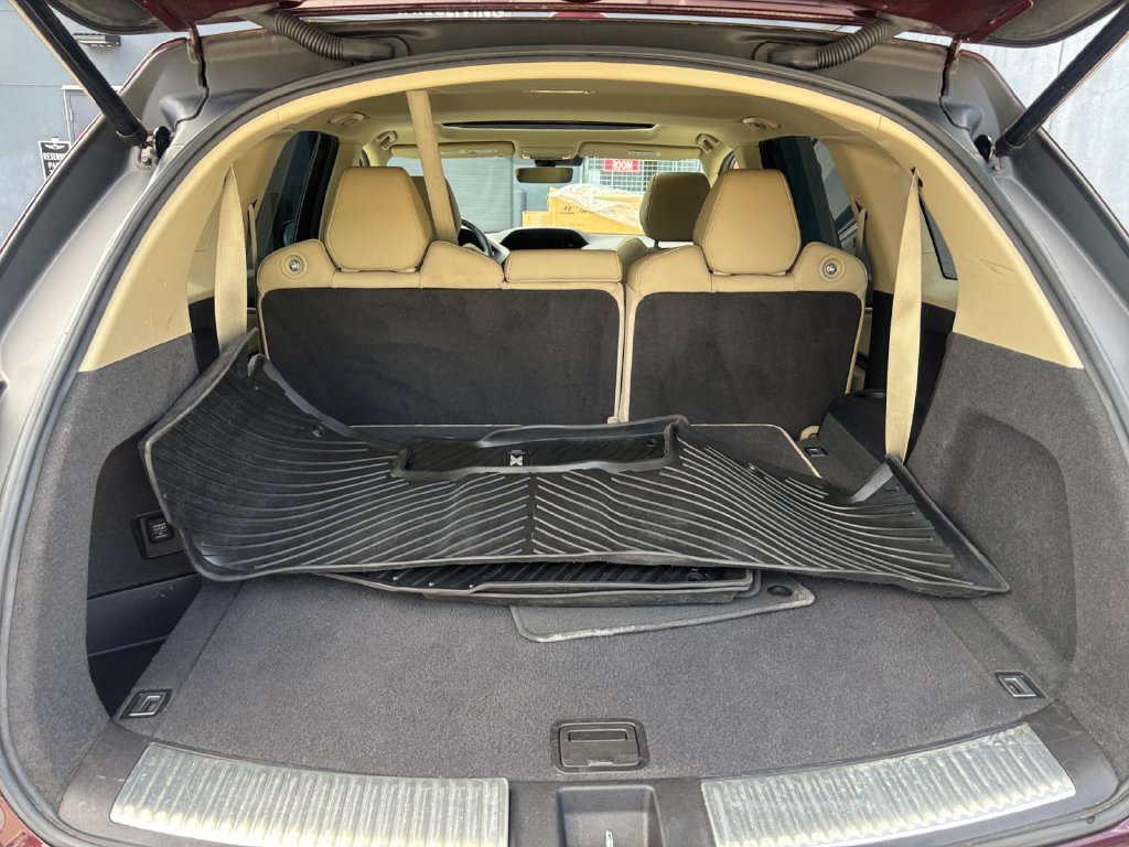 Used 2016 Acura MDX w/ Technology Package AWD/4WD image 16