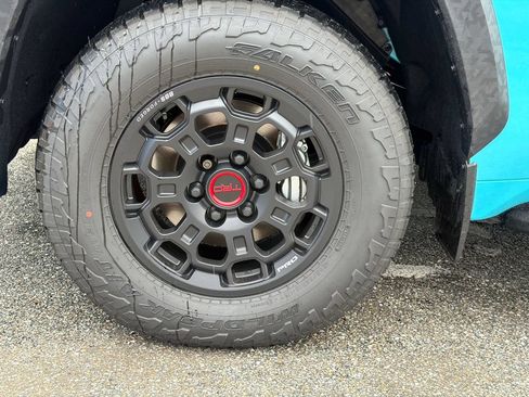 Used 2026 Toyota Sequoia TRD Pro AWD/4WD image 9