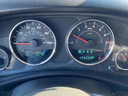 Used 2018 Jeep Wrangler Unlimited Sport S AWD/4WD image 12