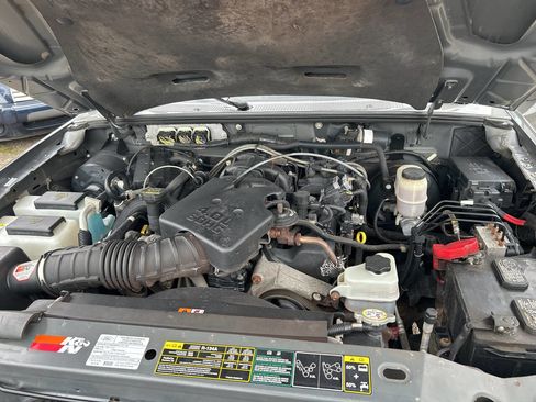 Used 2011 Ford Ranger Sport AWD/4WD image 10