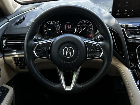 Used 2024 Acura RDX SH-AWD image 13