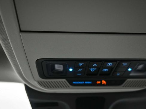 Used 2025 Ford Expedition Max Active image 27