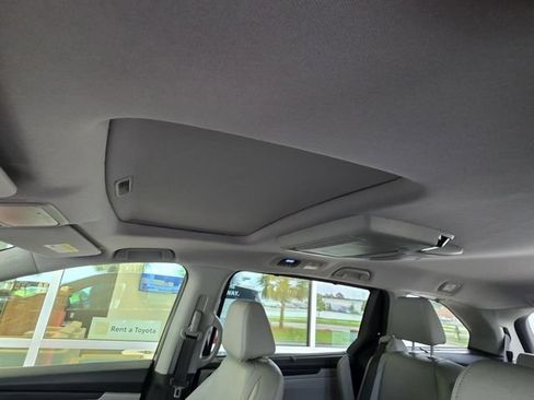 Used 2020 Honda Odyssey Touring image 8