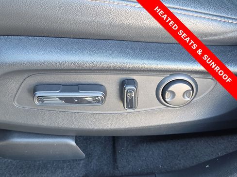 Used 2025 Honda CR-V Sport-L image 14