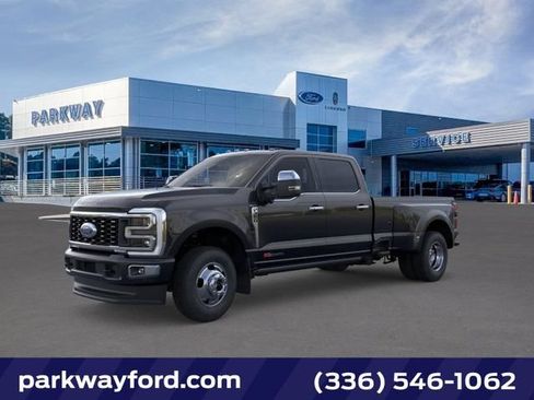 New 2026 Ford F350 Platinum w/ Platinum Plus Package AWD/4WD image 1