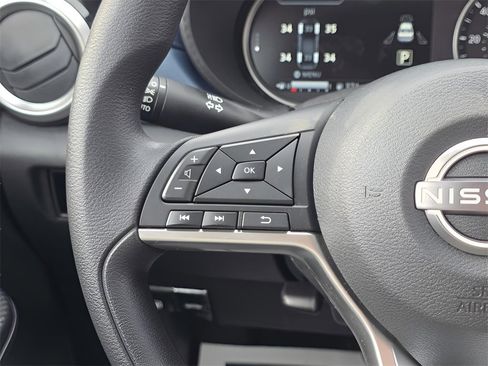 New 2025 Nissan Versa SV w/ Trunk Package image 16