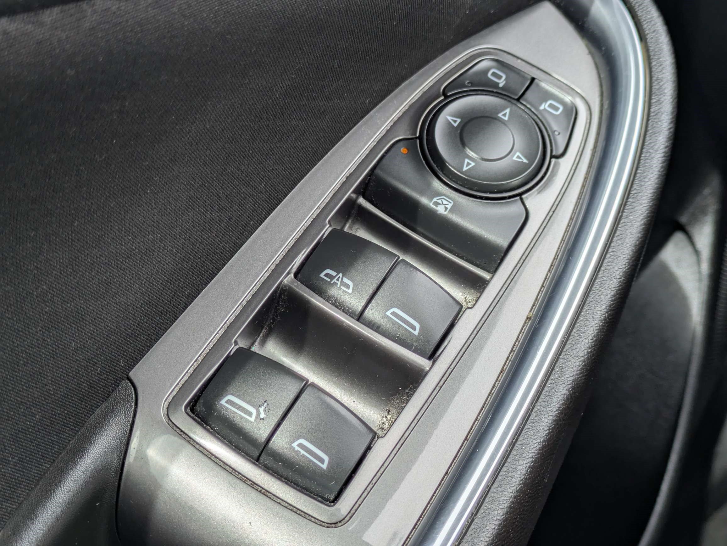 Used 2018 Chevrolet Malibu LT FWD image 23