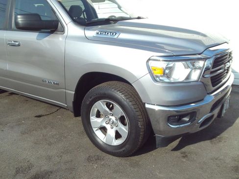 Used 2019 RAM 1500 Big Horn AWD/4WD image 11