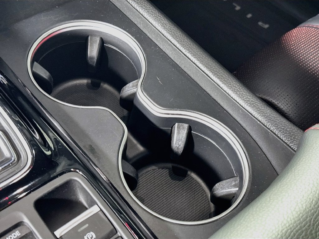 Used 2025 Honda Pilot Black Edition image 15