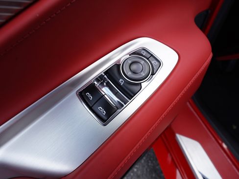 Used 2023 Chevrolet Corvette Stingray Premium Cpe w/ Z51 Performance Package RWD image 16