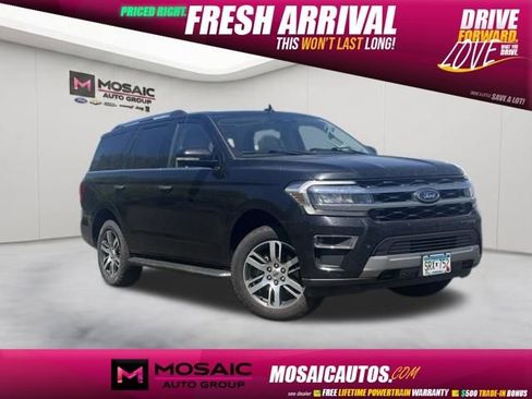 Used 2022 Ford Expedition Limited AWD/4WD image 1