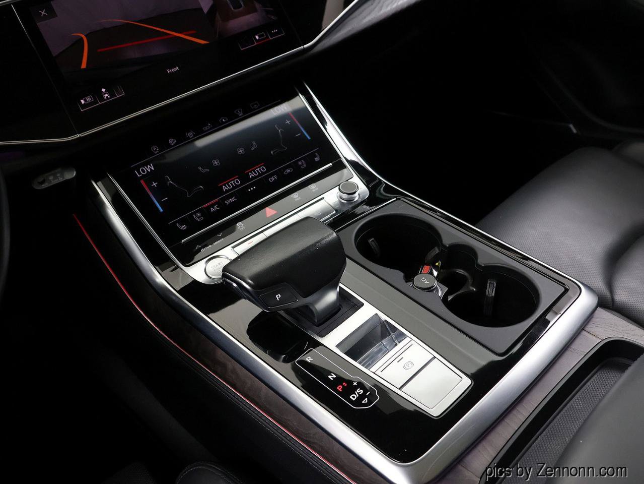 Used 2019 Audi Q8 Prestige AWD/4WD image 26