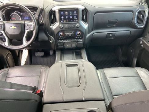 Used 2020 Chevrolet Silverado 3500 LTZ w/ LTZ Premium Package image 17