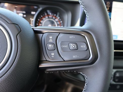 New 2026 Jeep Gladiator Sport AWD/4WD image 27