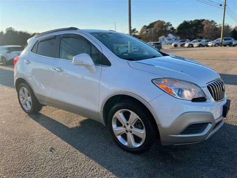 Used 2015 Buick Encore FWD image 7