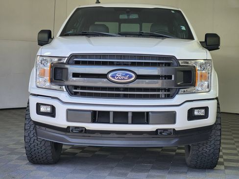 Used 2020 Ford F150 XLT w/ Equipment Group 302A Luxury AWD/4WD image 2