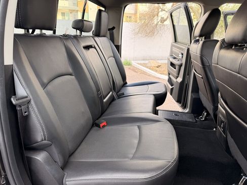 Used 2016 RAM 2500 Laramie image 25