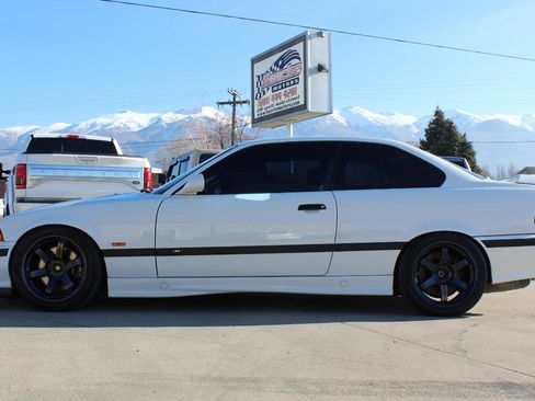 Used 1999 BMW M3 Coupe image 35