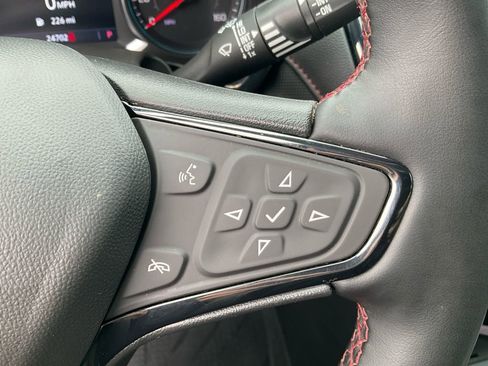 Used 2024 Chevrolet Equinox RS w/ RS Leather Package image 29