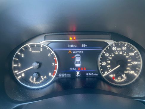 Used 2025 Nissan Altima 2.5 SV FWD image 40