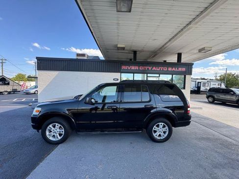 Used 2010 Ford Explorer XLT AWD/4WD image 2