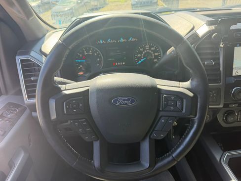 Used 2018 Ford F150 XLT w/ Equipment Group 302A Luxury AWD/4WD image 12